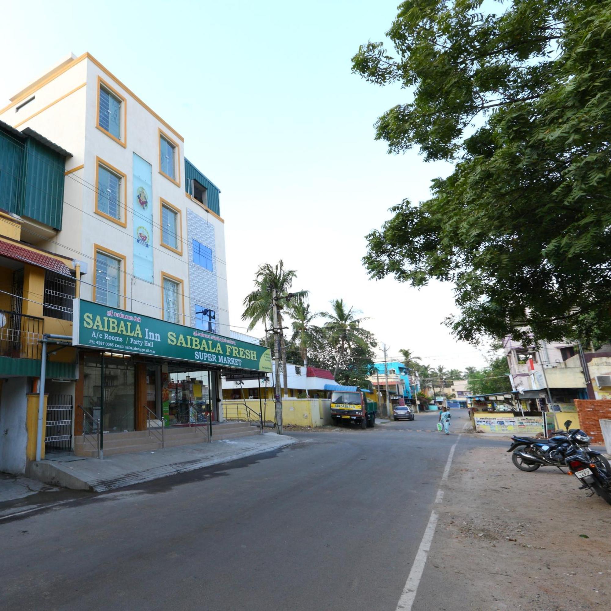Hotel Salbala Inn - Near Airport Madras Buitenkant foto