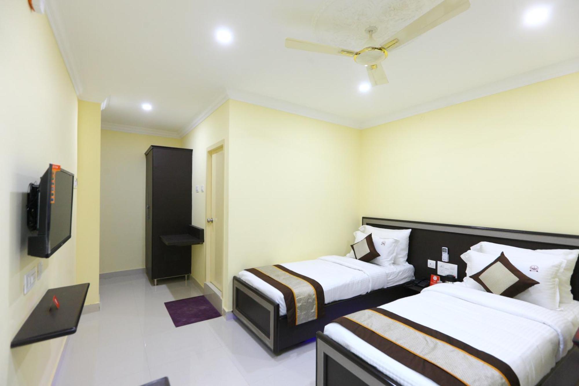 Hotel Salbala Inn - Near Airport Madras Buitenkant foto