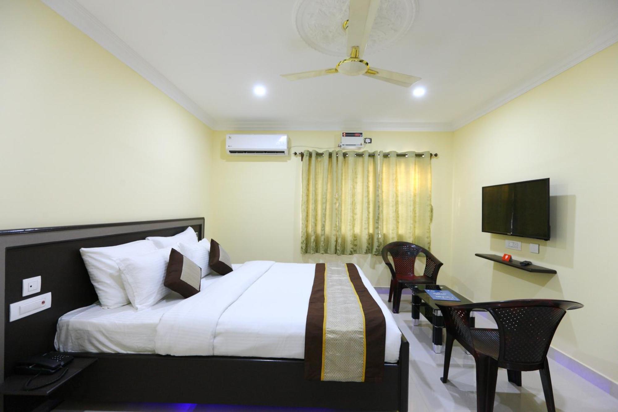 Hotel Salbala Inn - Near Airport Madras Buitenkant foto