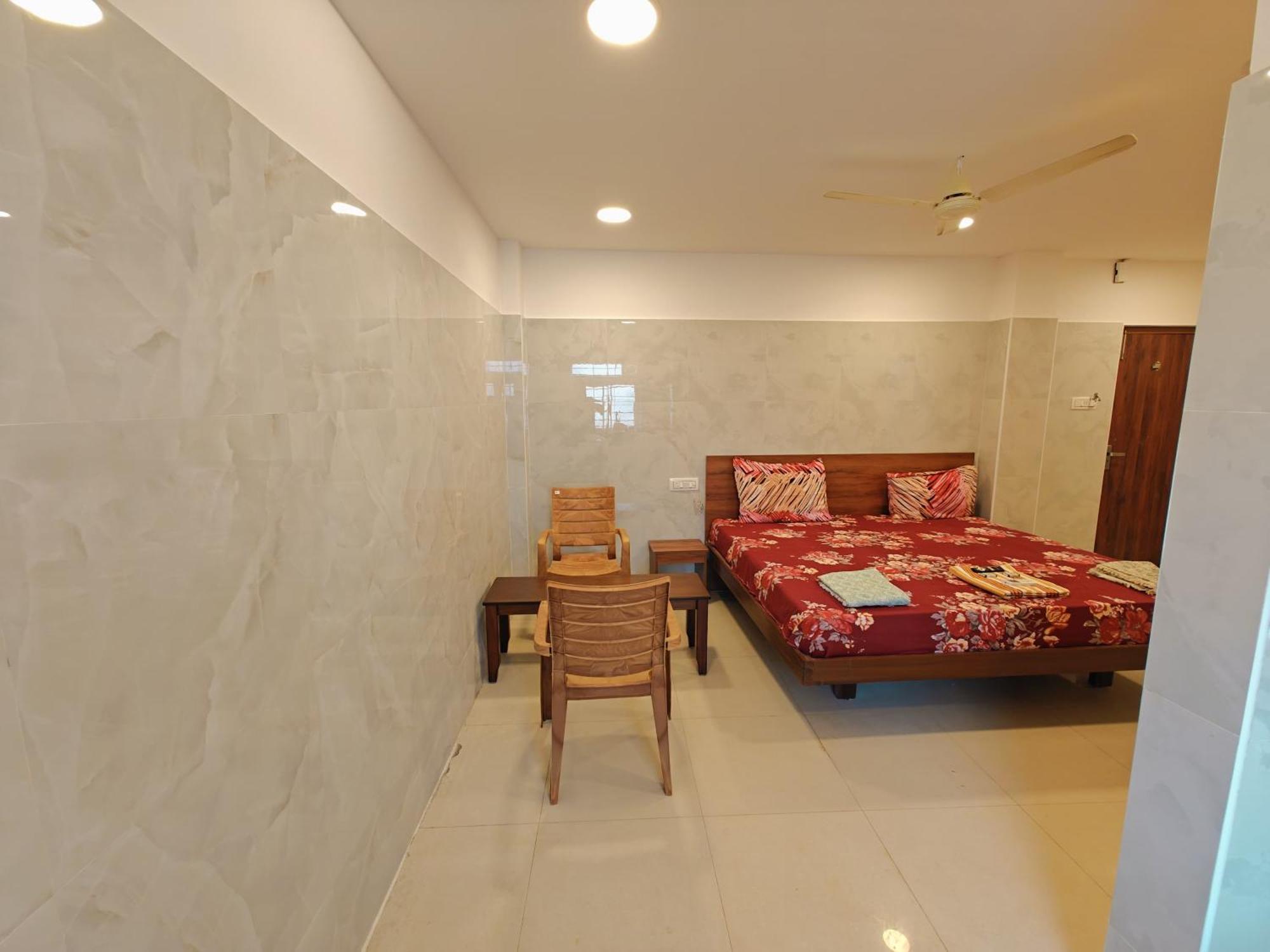 Hotel Salbala Inn - Near Airport Madras Buitenkant foto